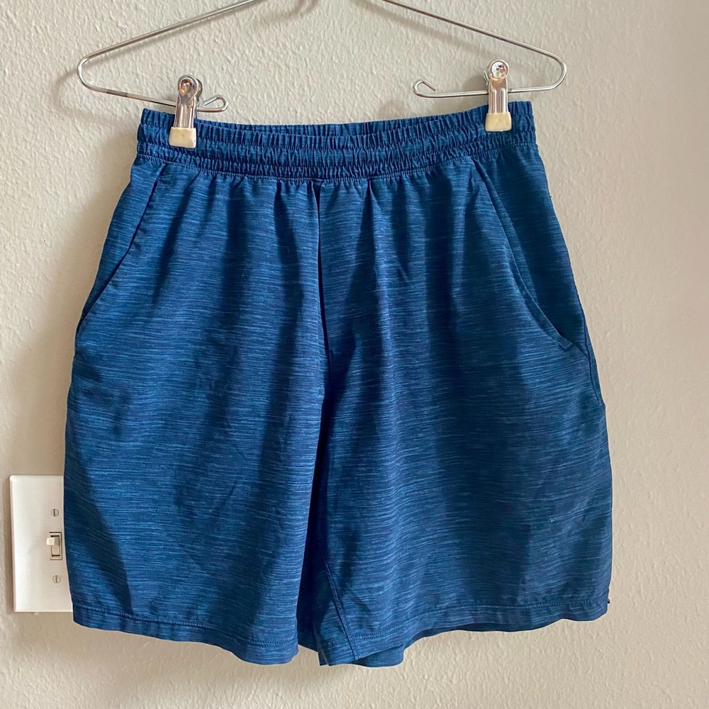 EUC Lululemon Men’s Pace Breaker blue liner less shorts, 7” length, size small.